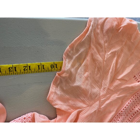 NWT Torrid Peach Flowy V-Neck Dress With Crochet Details & Tassel Tie Size 1 - Picture 11 of 11